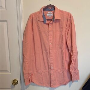 Crown & Ivy Men's Peach Button-Up Shirt